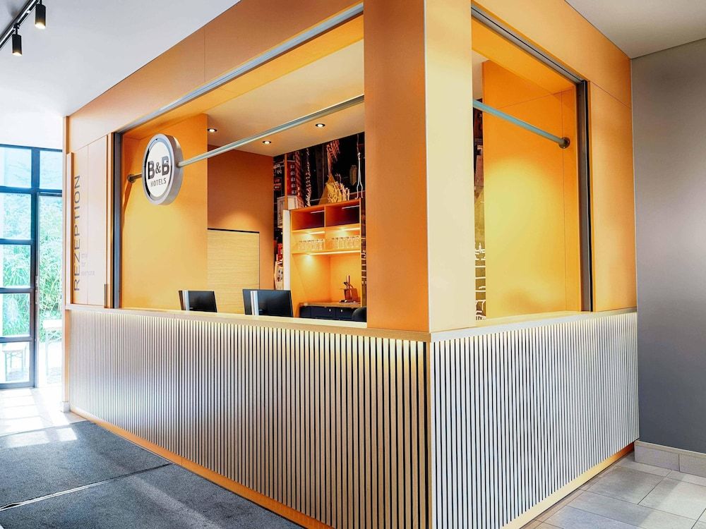 undefined B&B Hotel München-Hbf 3