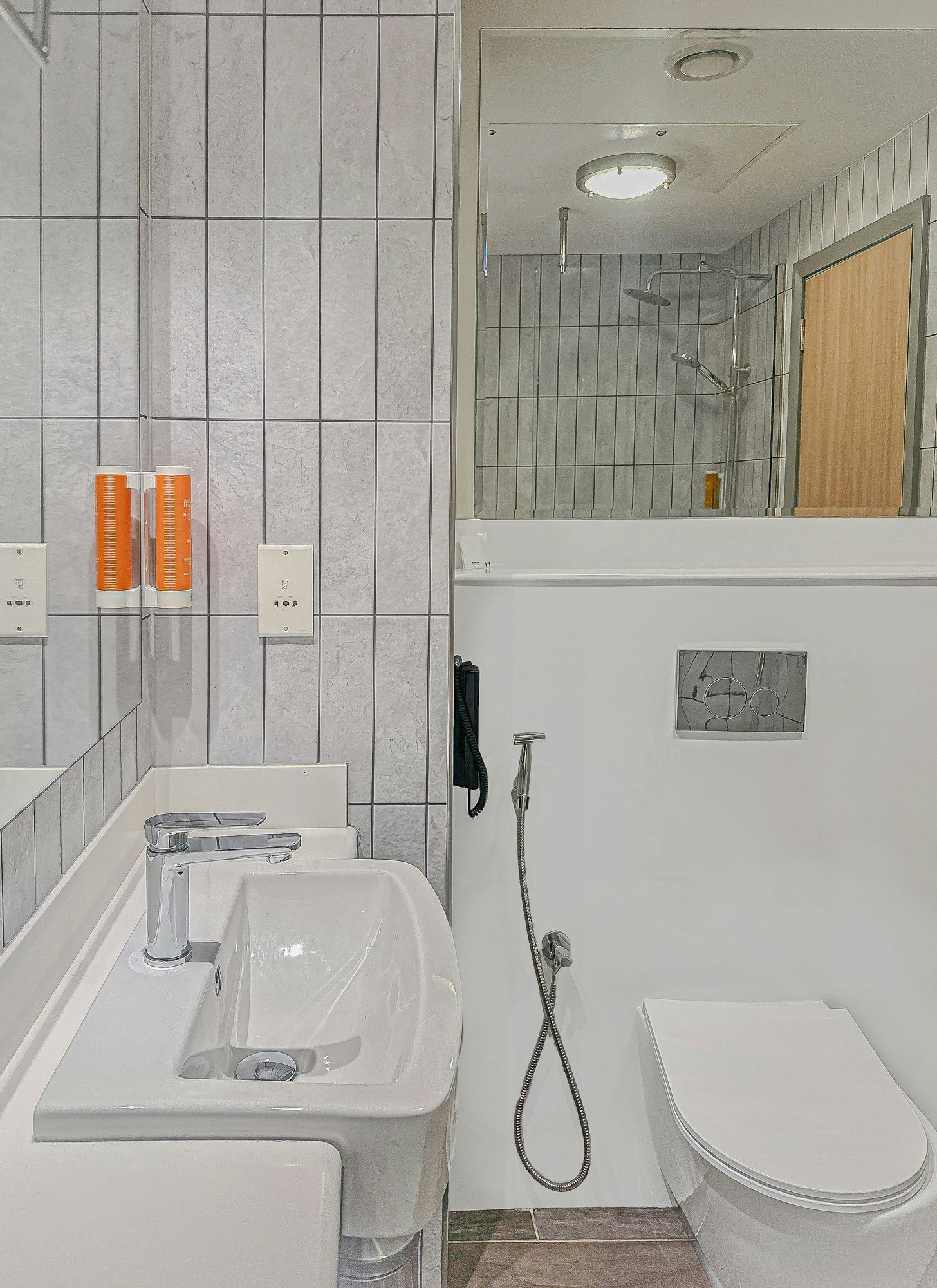 Premier Inn Dubai International Airport NEW STYLE, FAMILY 4