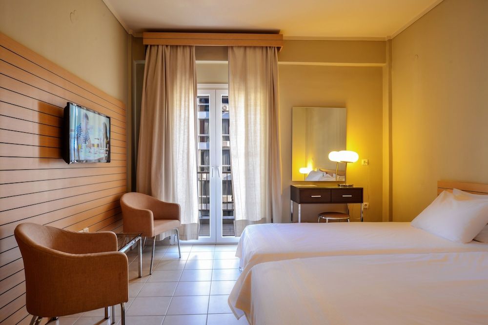 undefined Astoria Hotel 2