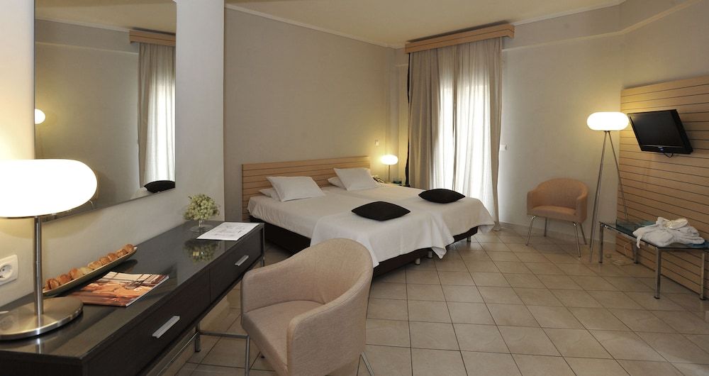 City Double Room, Balcony, City View