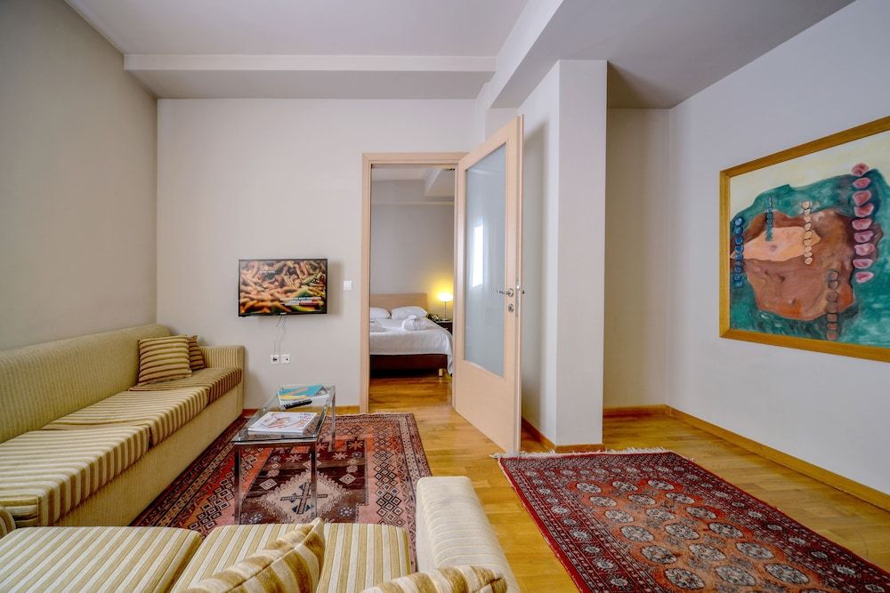 undefined Astoria Hotel 5