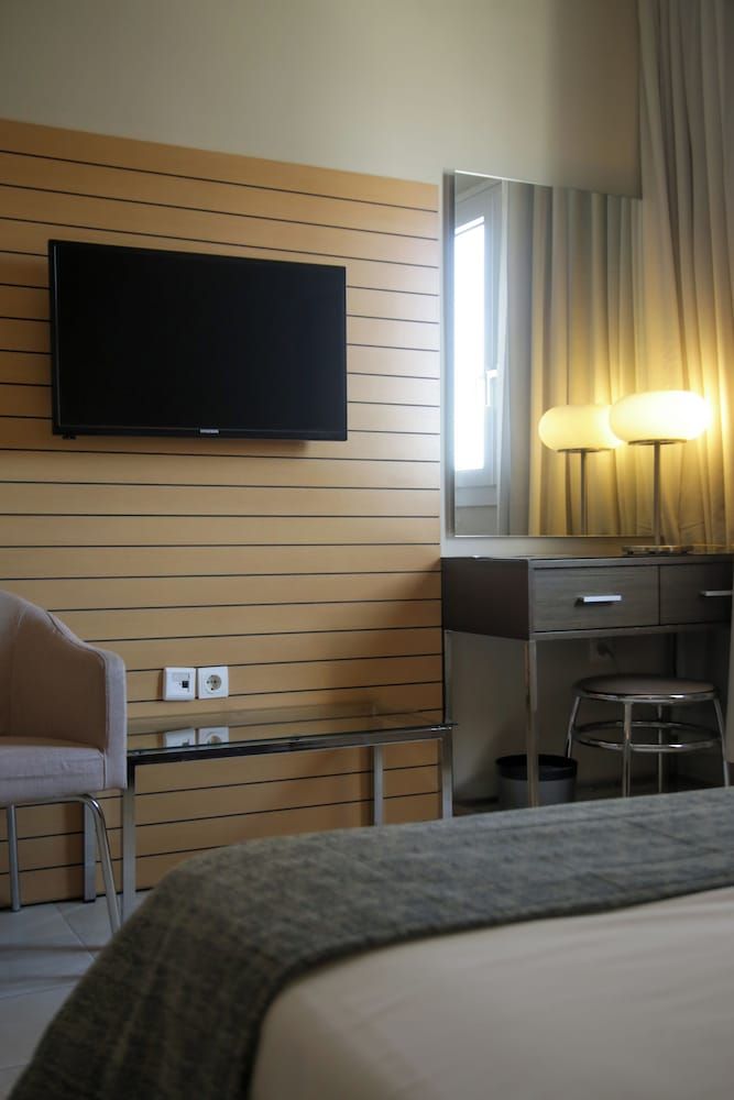 Astoria Hotel Basic Double Room (Budget) 12