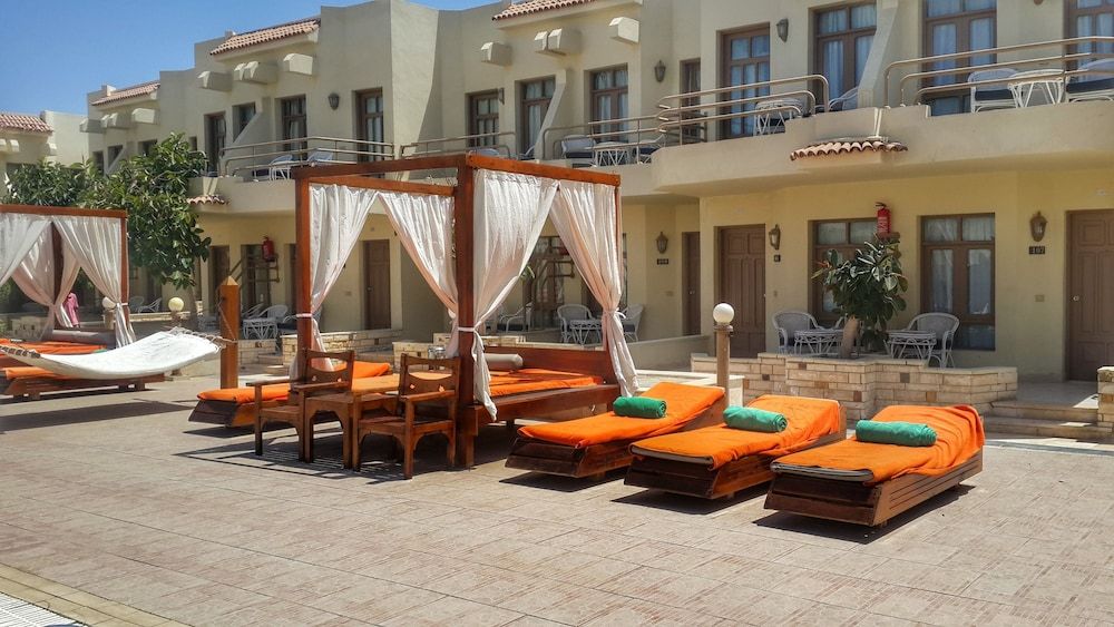 undefined Cataract Layalina Resort 2