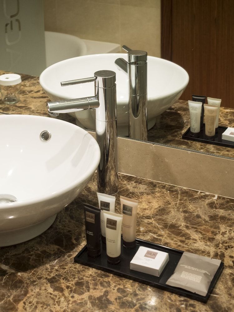 Lagoas Park Hotel Standard Twin Room 6