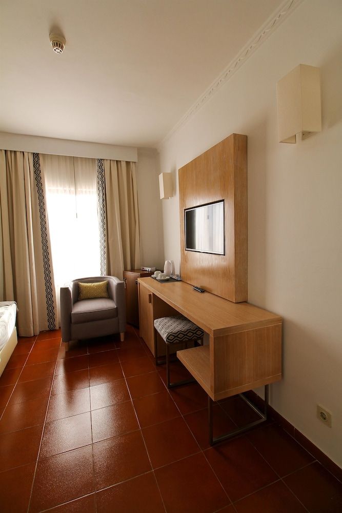 Best Western Hotel Dom Bernardo