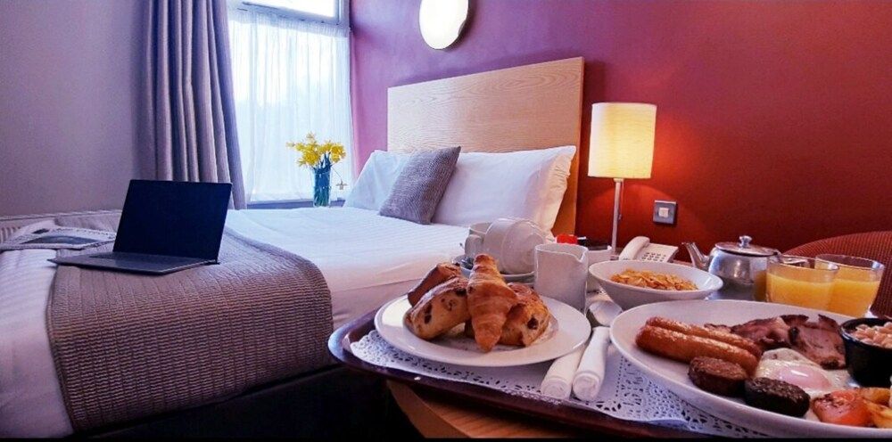 Treacy's West County Conference & Leisure Centre Family Room 5