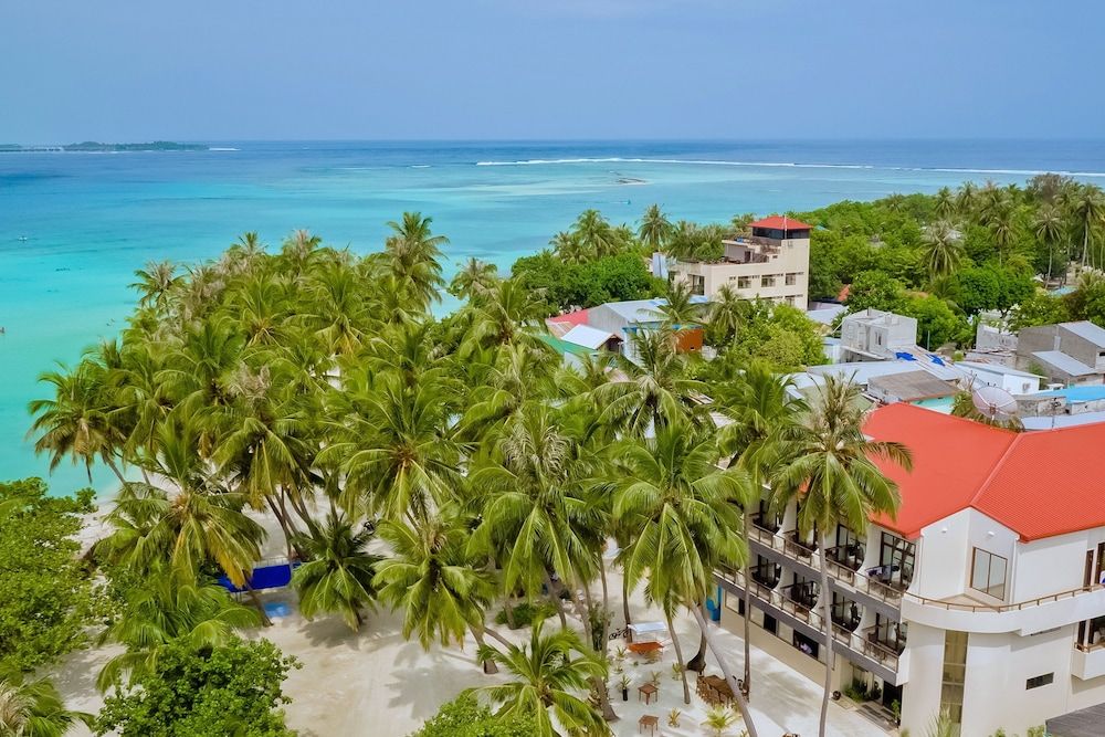 undefined Kaani Beach Hotel 3