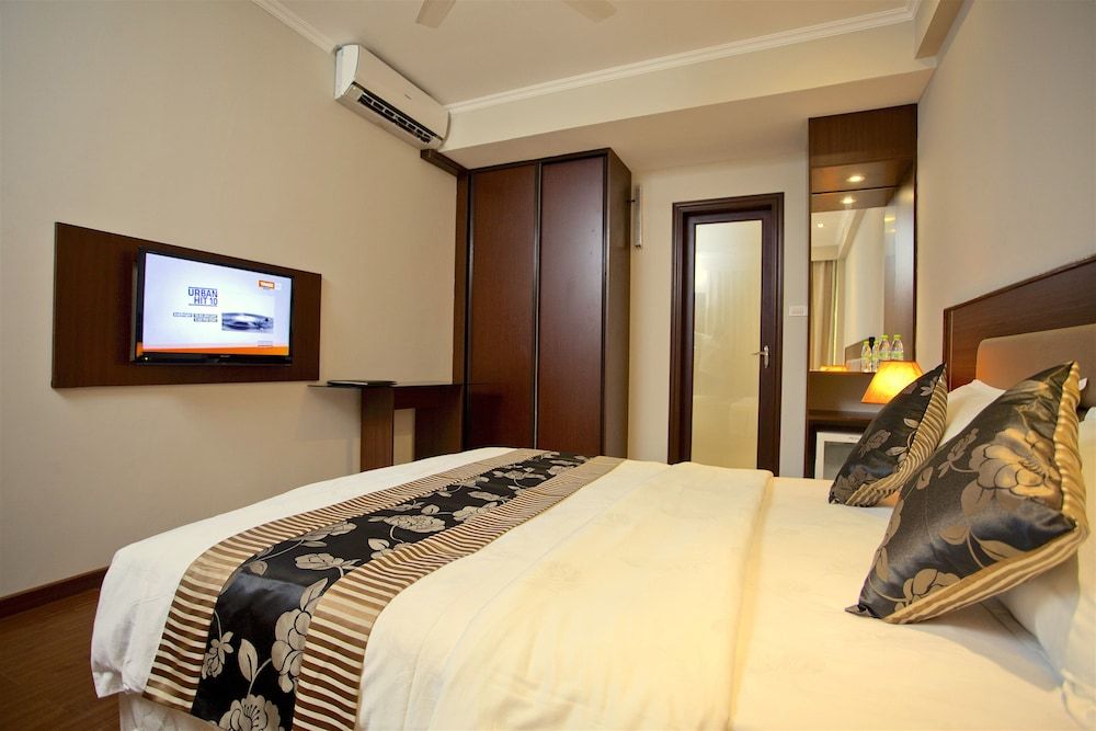 undefined Kaani Beach Hotel 9