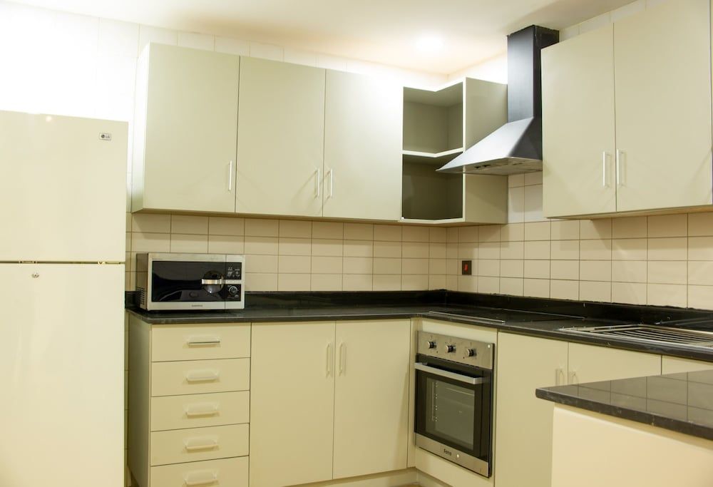 undefined Capital O 111 Infinity Suites 10