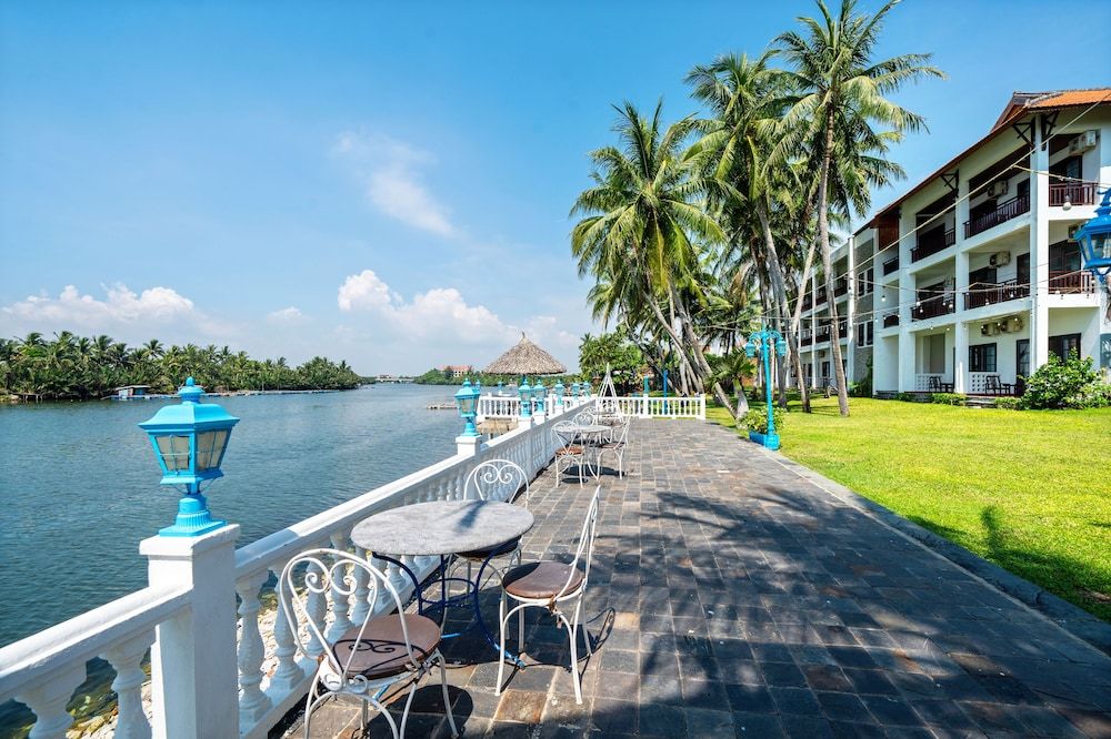 undefined River Beach Resort and Residences 5