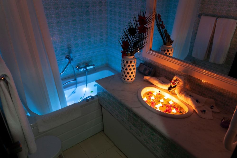 Hotel Ezzahra Dar Tunis Suite 5