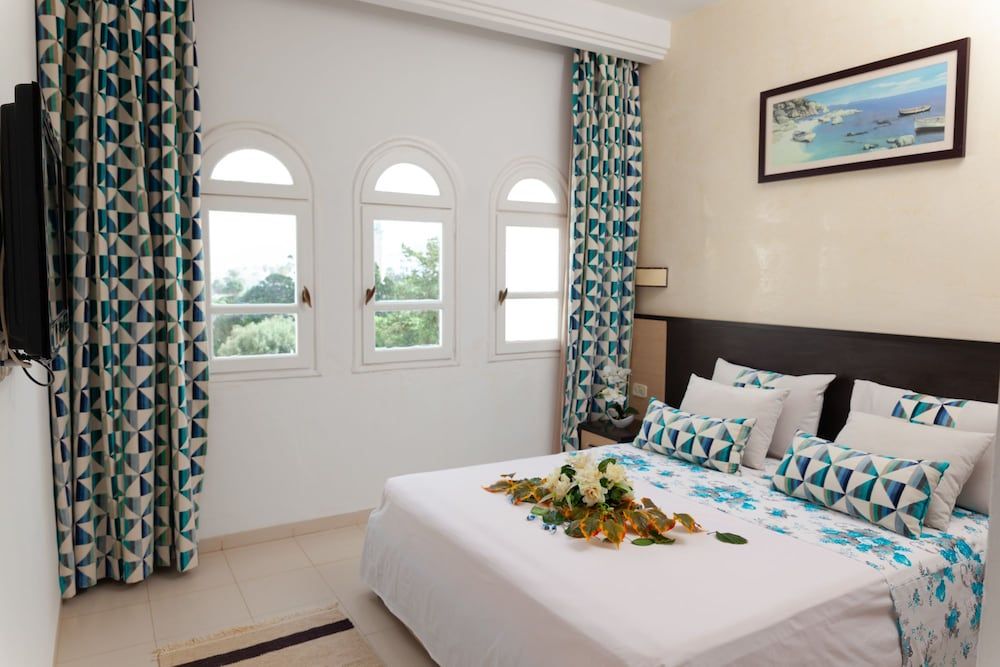 Hotel Ezzahra Dar Tunis Suite 2