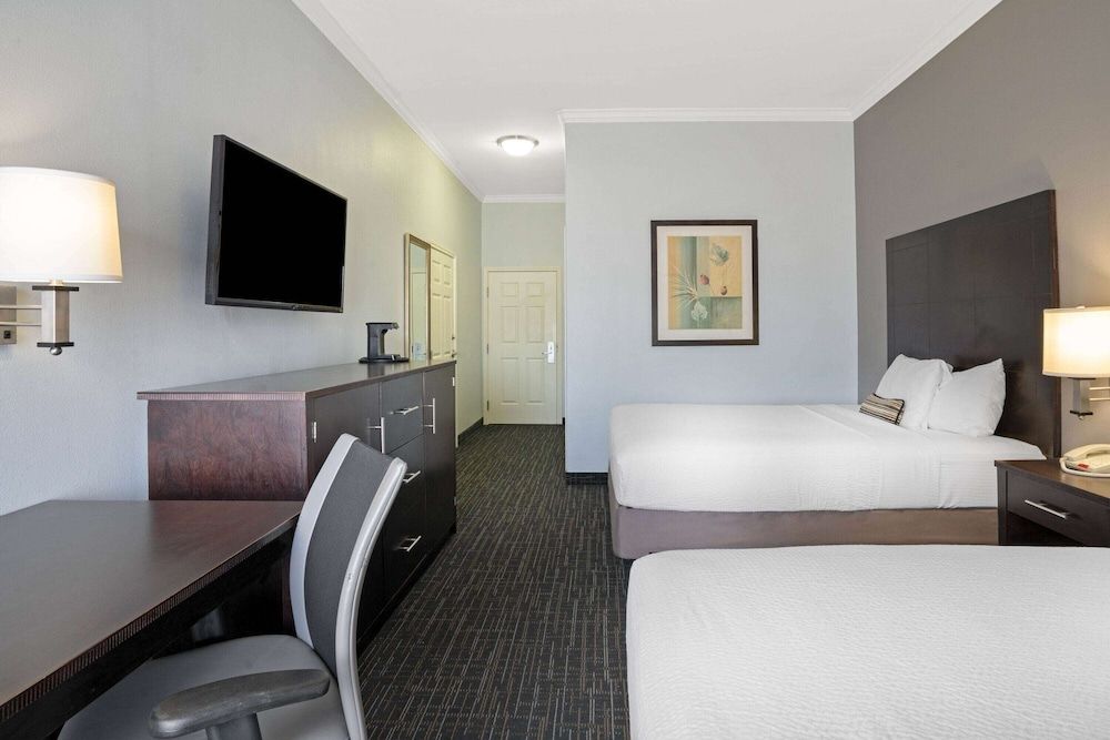 undefined Sonesta Essential Houston Westchase 6