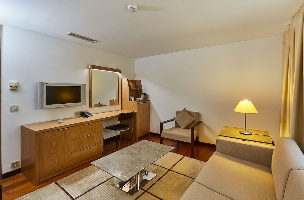 undefined Izmir Ontur Hotel - Boutique Class 6