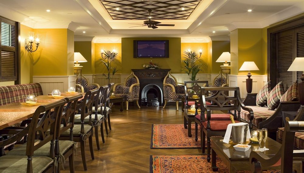 undefined Novel Hotel City Center 8