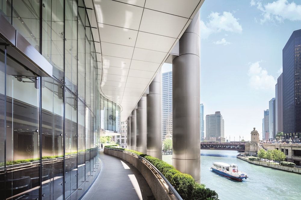 undefined Trump International Hotel & Tower Chicago 5