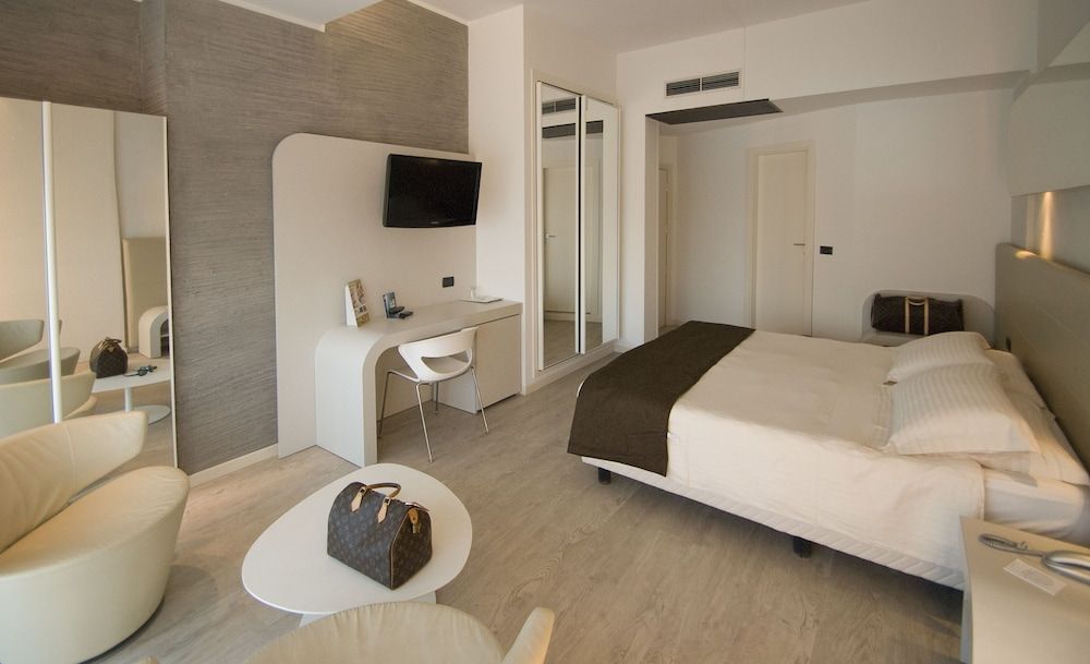 Hotel Le Palme Classic Double or Twin Room 2