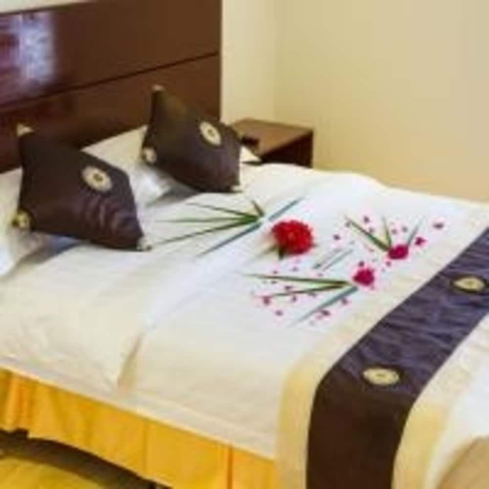 undefined WhiteShell Island Hotel & Spa 8