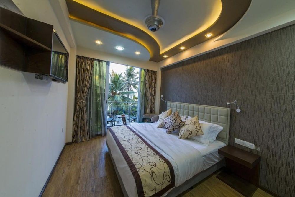 Vista Beach Retreat Deluxe Double Room 2