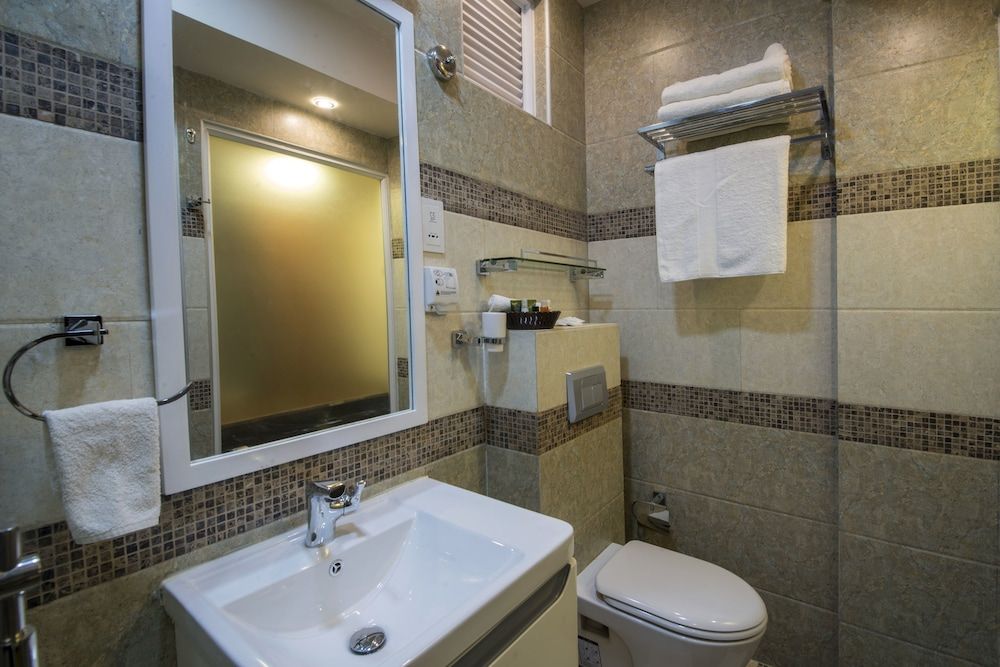 Vista Beach Retreat Deluxe Double Room, Sea View 6