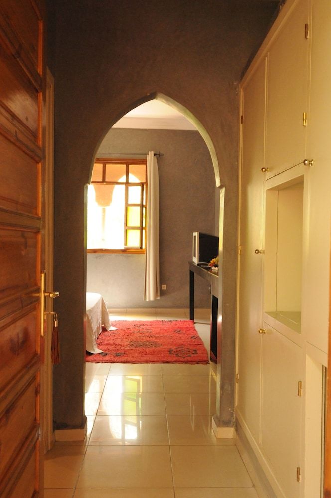 La Maison Des Oliviers Standard Room 8