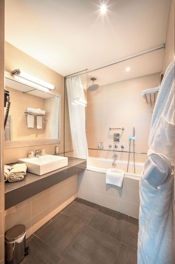 Hotel Spa Pasino Superior Double or Twin Room 3