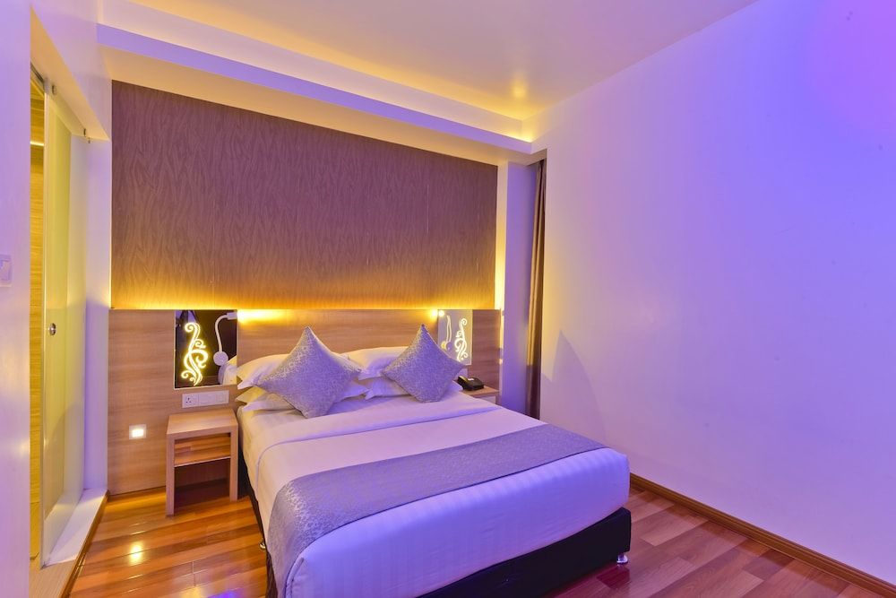 undefined Arena Beach Hotel 4