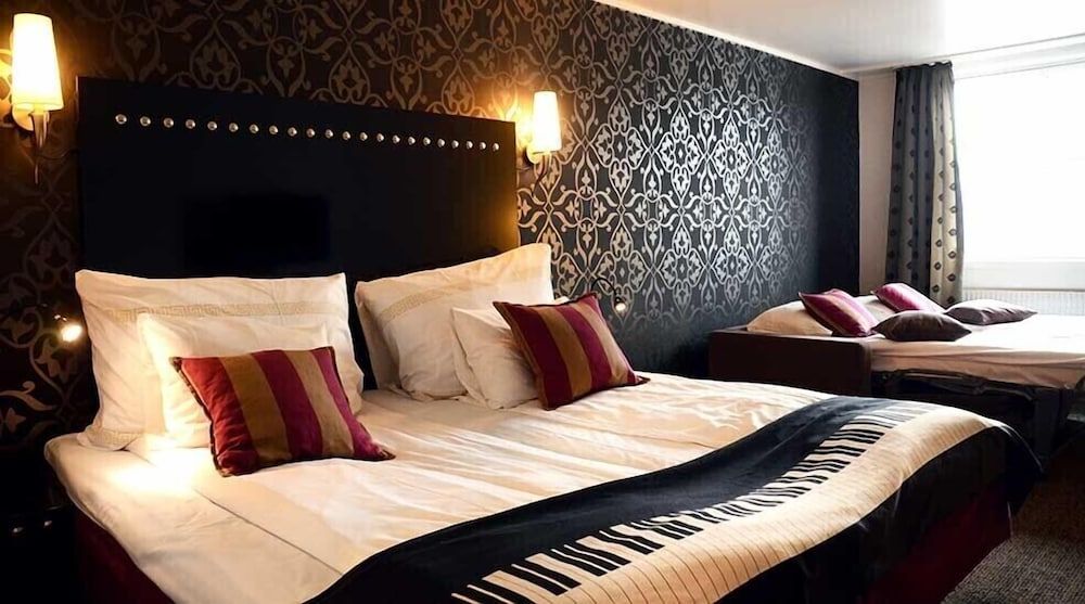 Home Hotel Arcticus