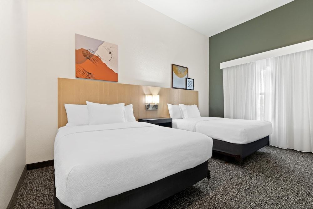Suite, 2 Queen Beds