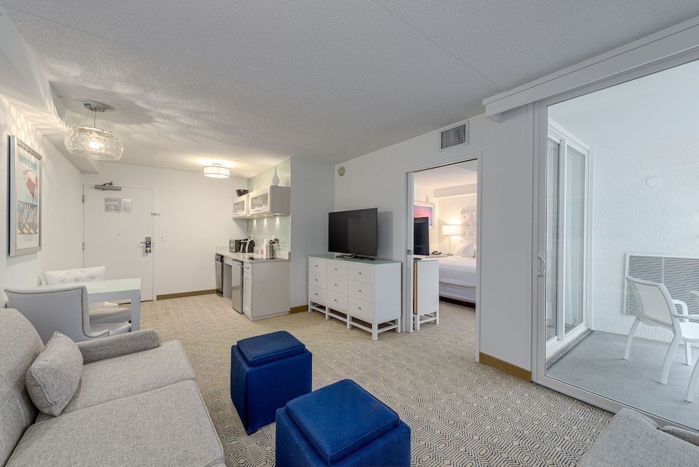 ICONA Diamond Beach Signatures Double Suite 8