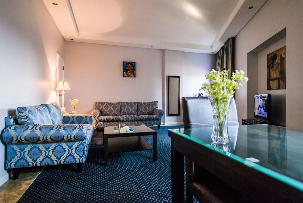 undefined Al Bustan Hotel 7