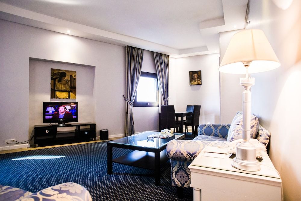 undefined Al Bustan Hotel 6