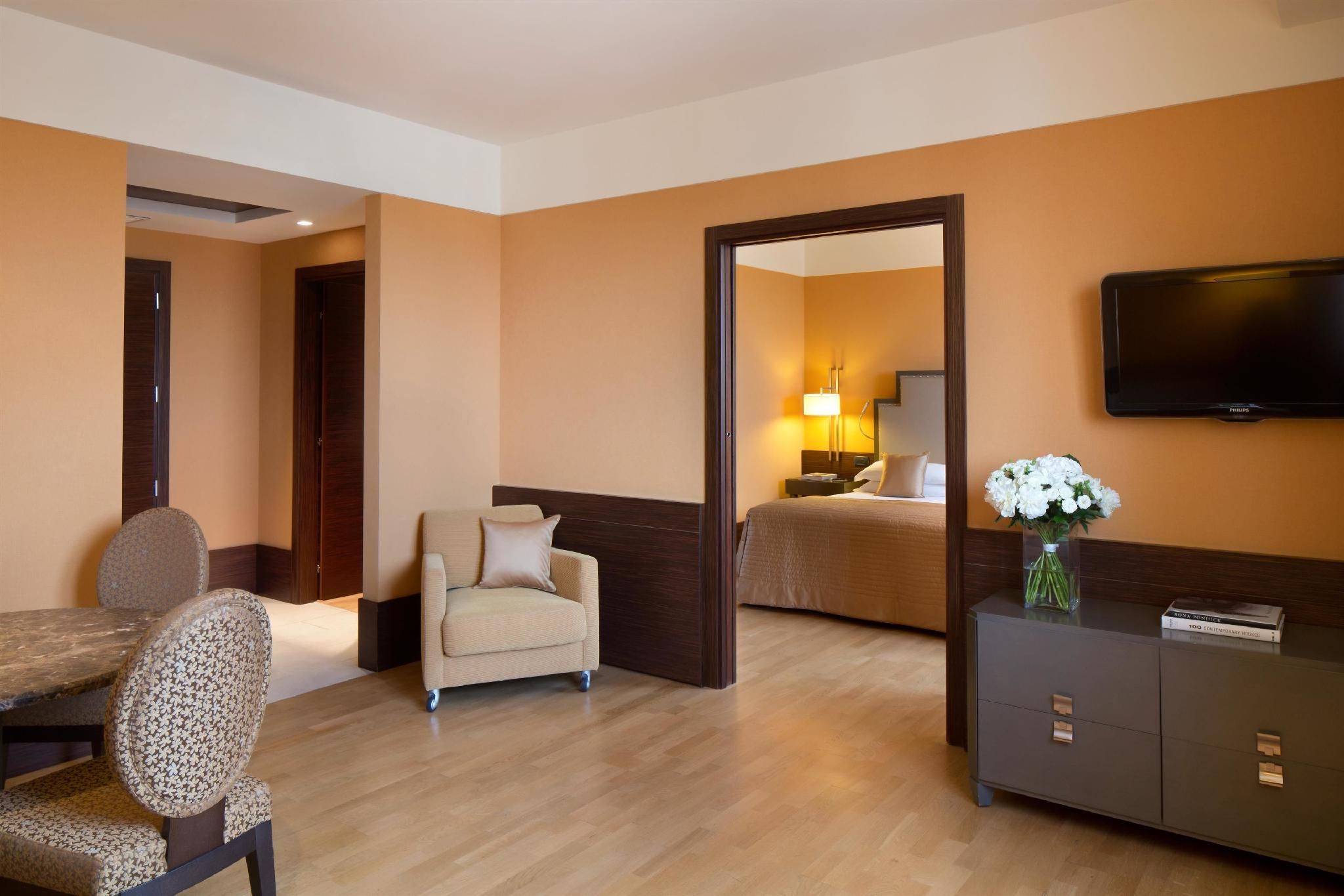 Starhotels Grand Milan  Family Room 3