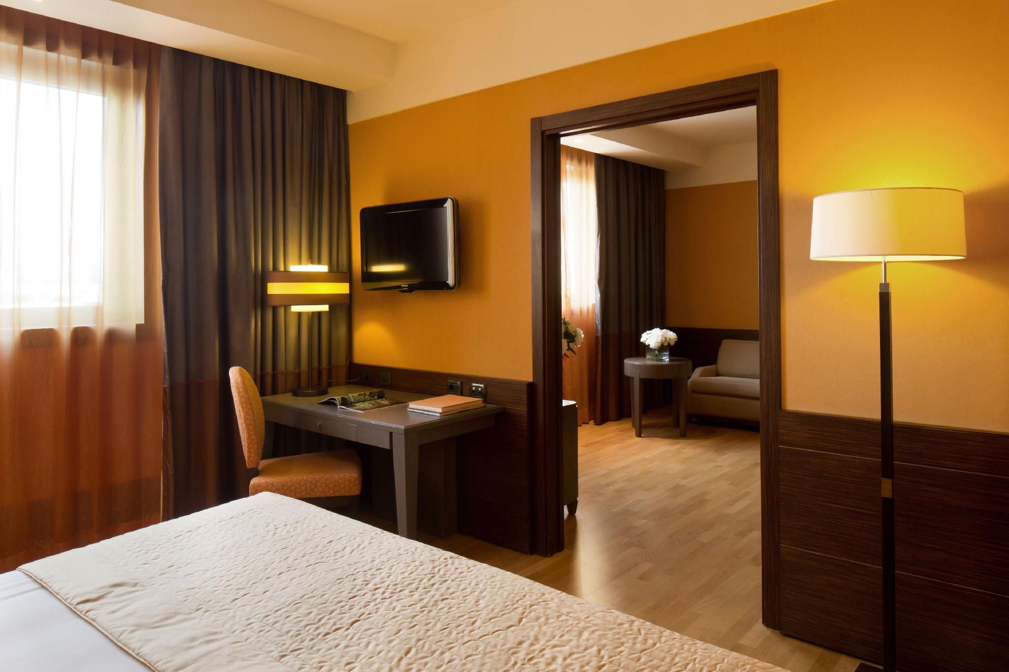 Starhotels Grand Milan  Family Room
