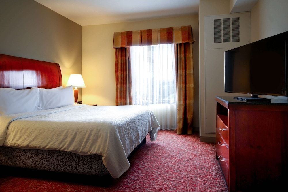 King Jr Suite