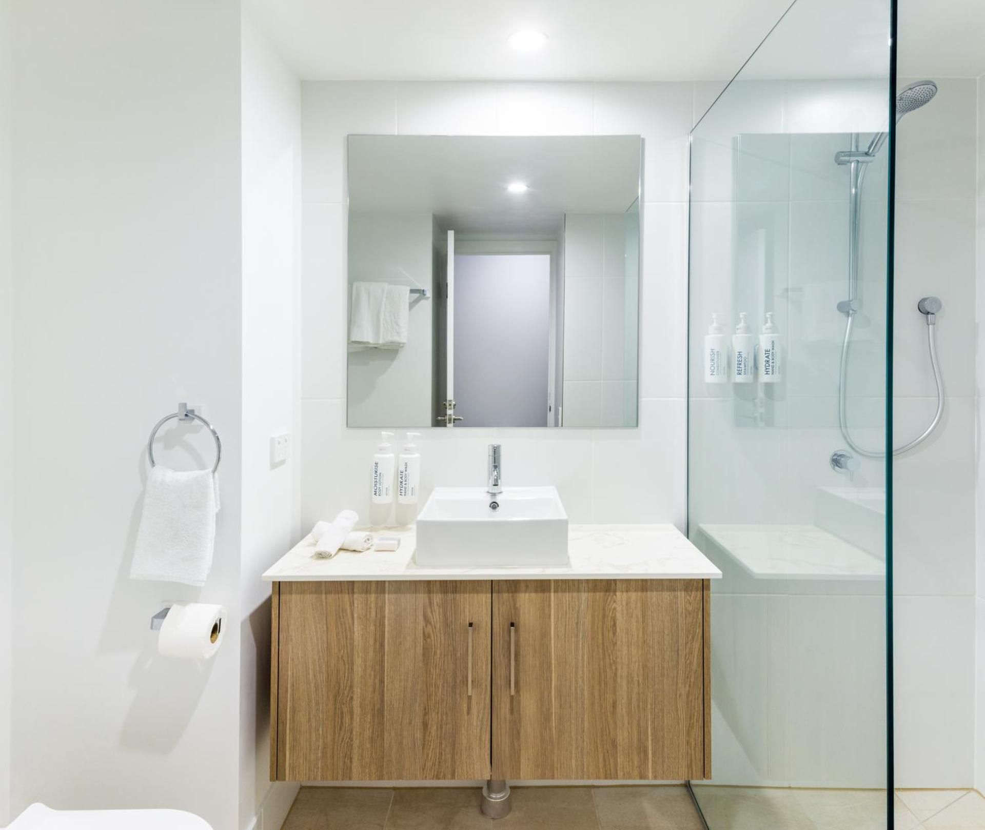 Hotel Room Pool View Premier - No Housekeeping