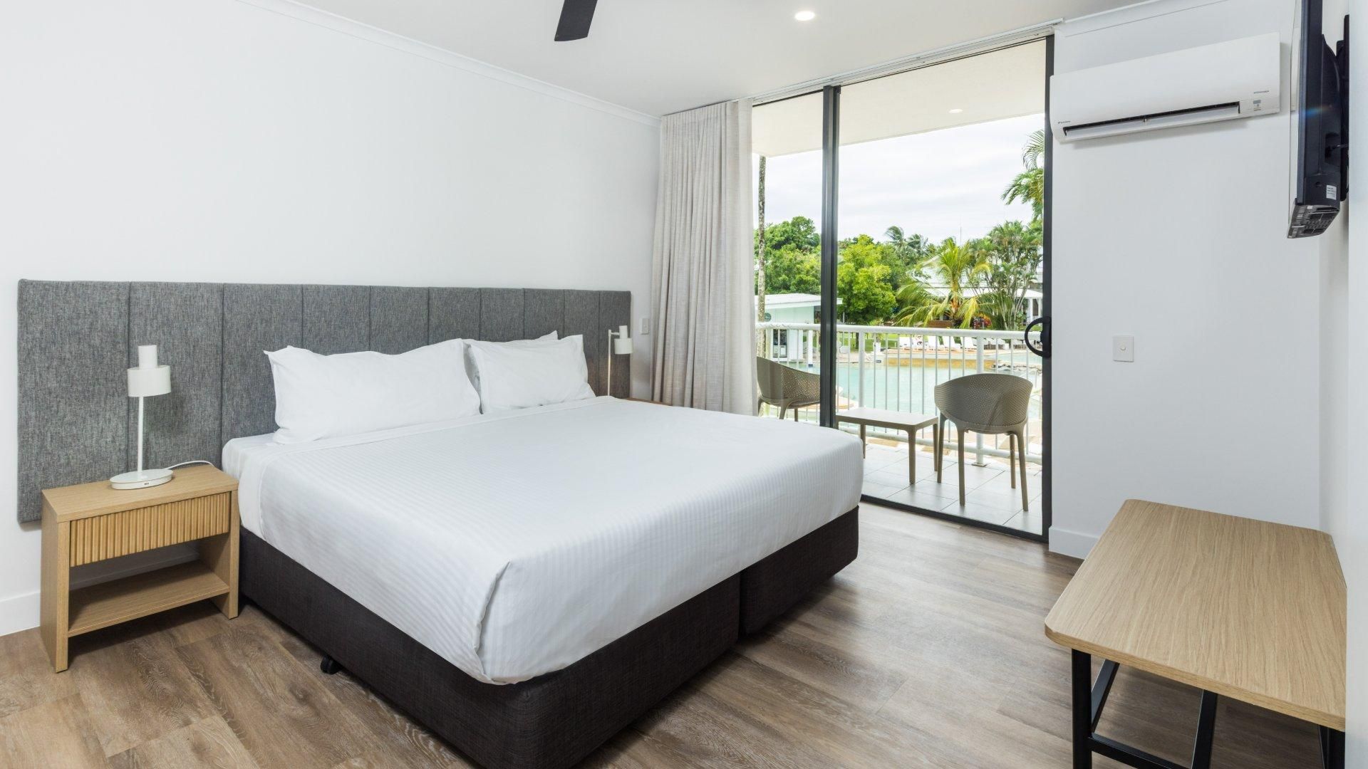 2-Bedroom Pool View Apartment Premier