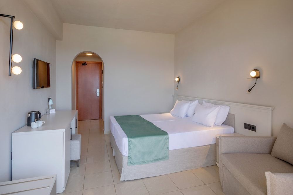Superior Room (2+1)