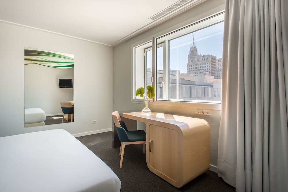 undefined Room Mate Oscar, Madrid 9