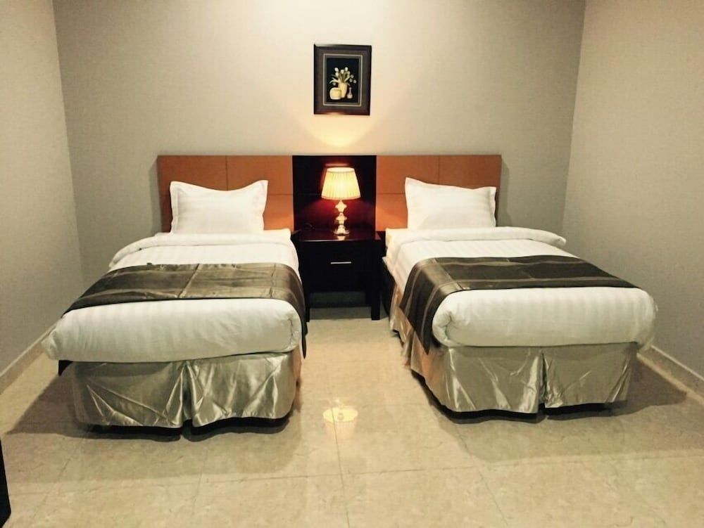 undefined One To One Marbia Faisaliya 4