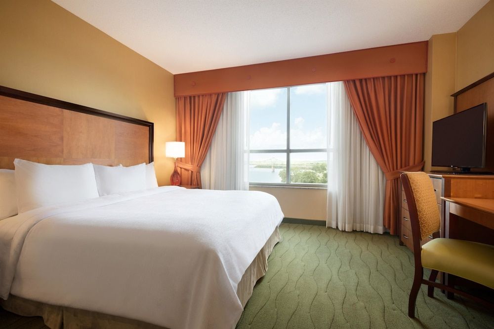 Executive, One King Bed, Non-Smoking
