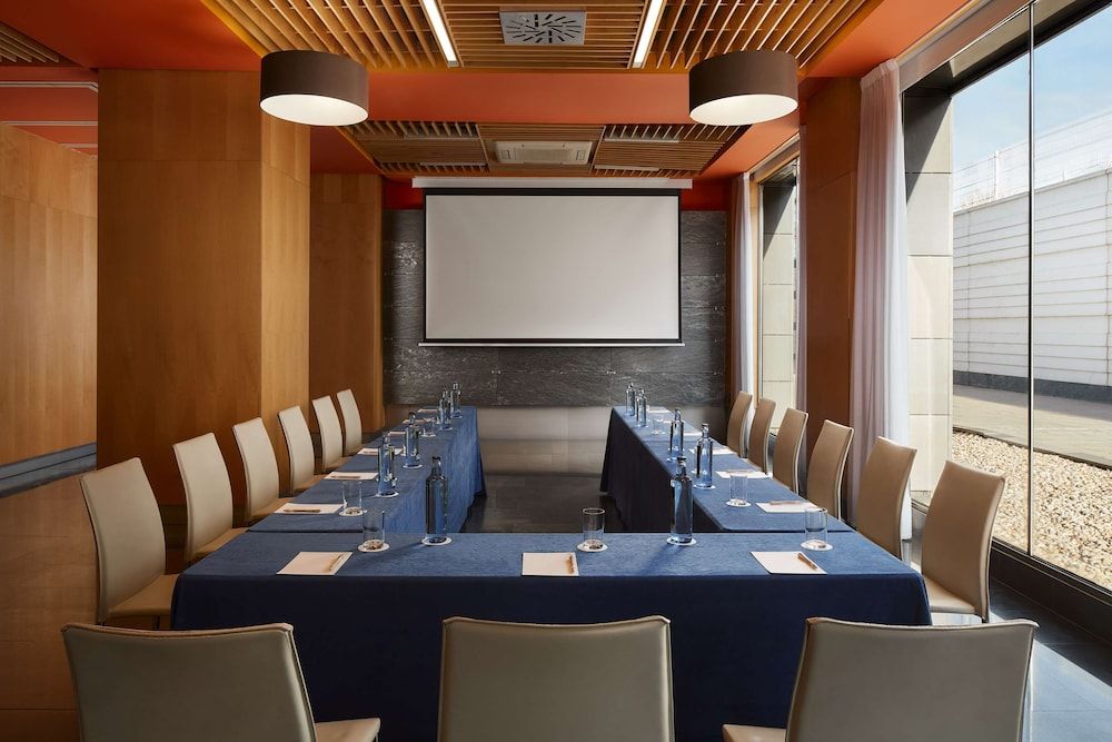 undefined NH Madrid Las Tablas 4