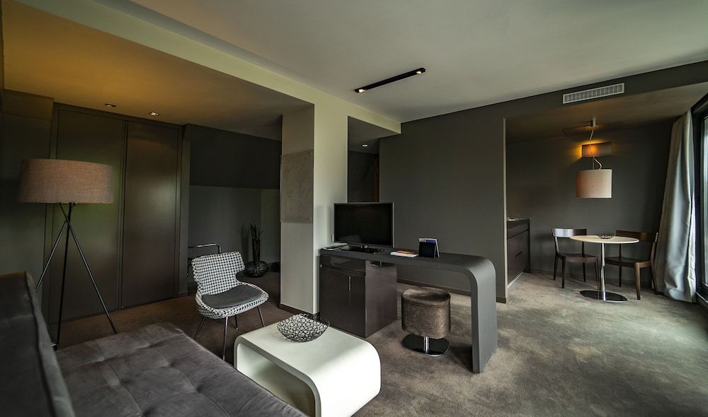 Hotel mOdus Grand Suite 8