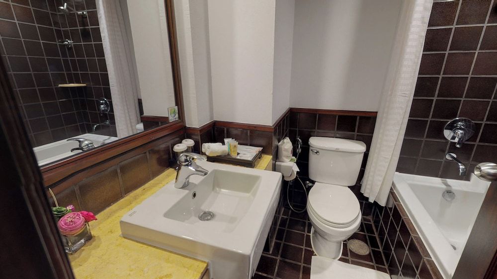 Tara Angkor Hotel Superior Triple Room 6