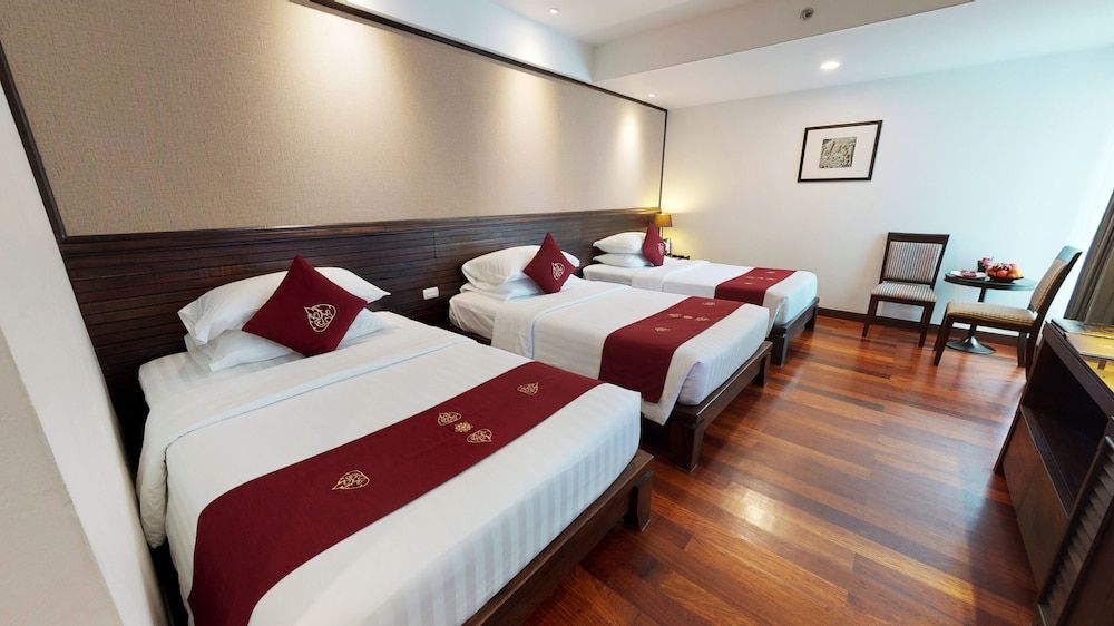 Tara Angkor Hotel Superior Triple Room 2