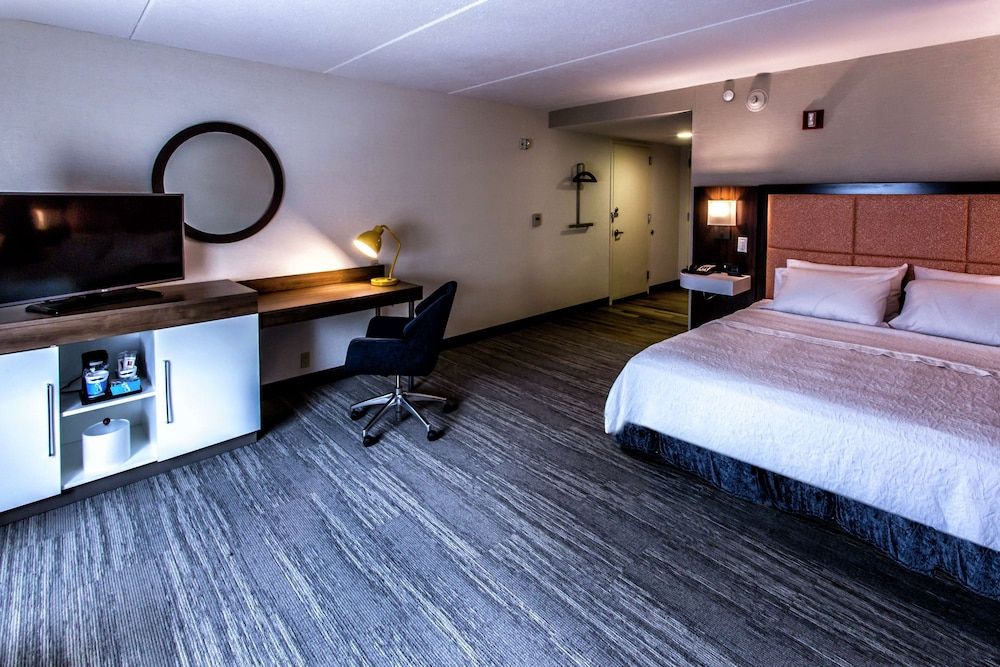 Room, 1 King Bed, Accessible, Non Smoking