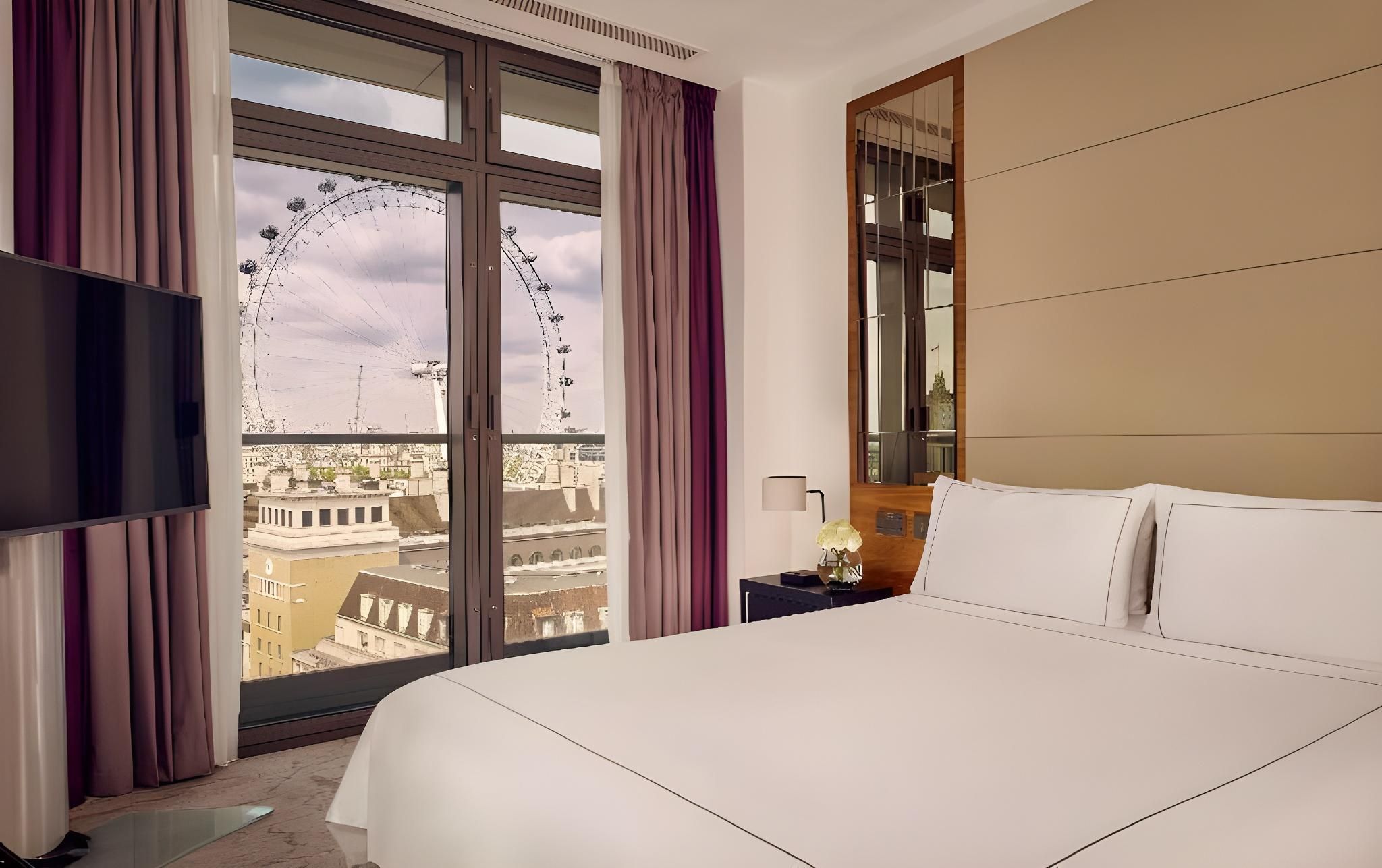 undefined Park Plaza County Hall London 9