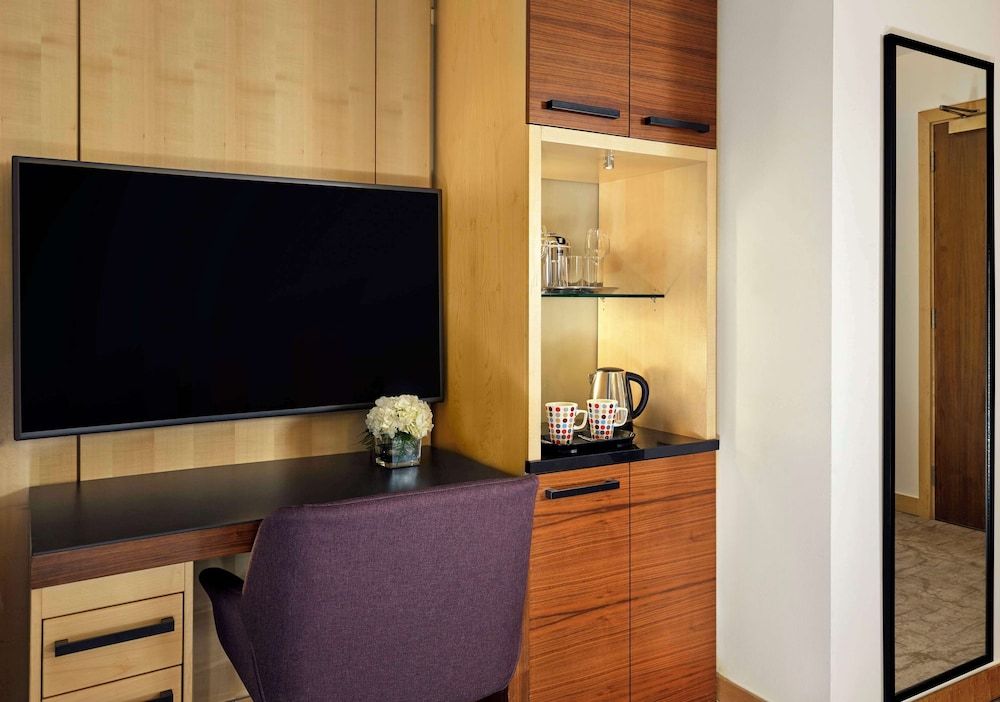 undefined Park Plaza County Hall London 7