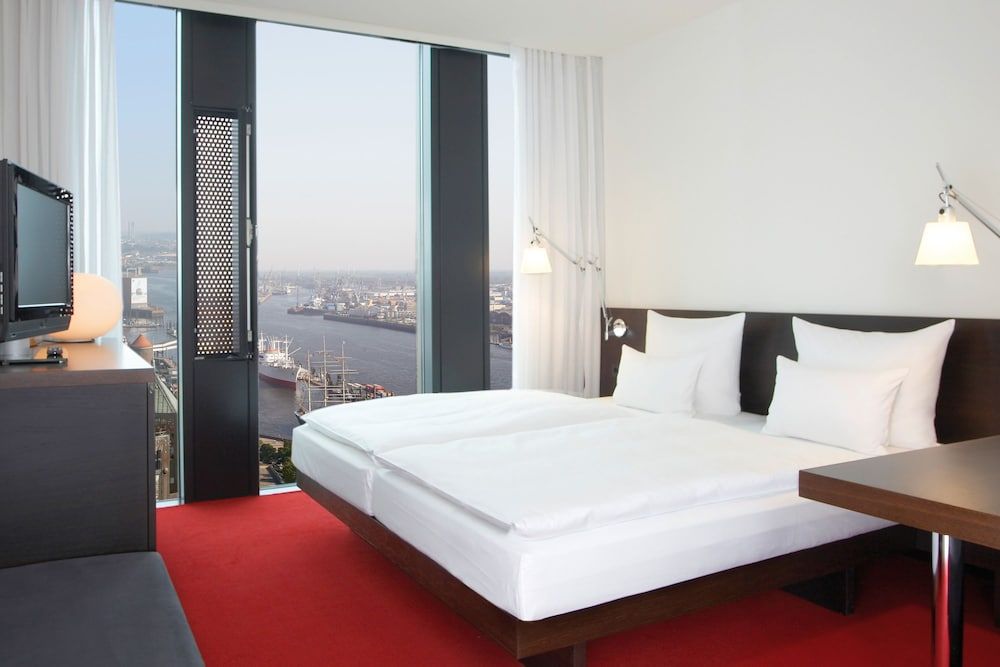 Upside Double Room