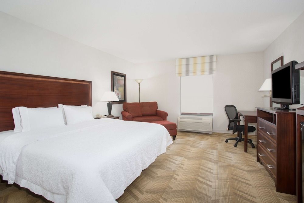 Room, 1 King Bed, Accessible, Non Smoking